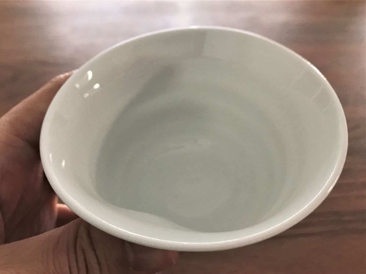 写真：有田陶器市で買ったG工房の茶碗
