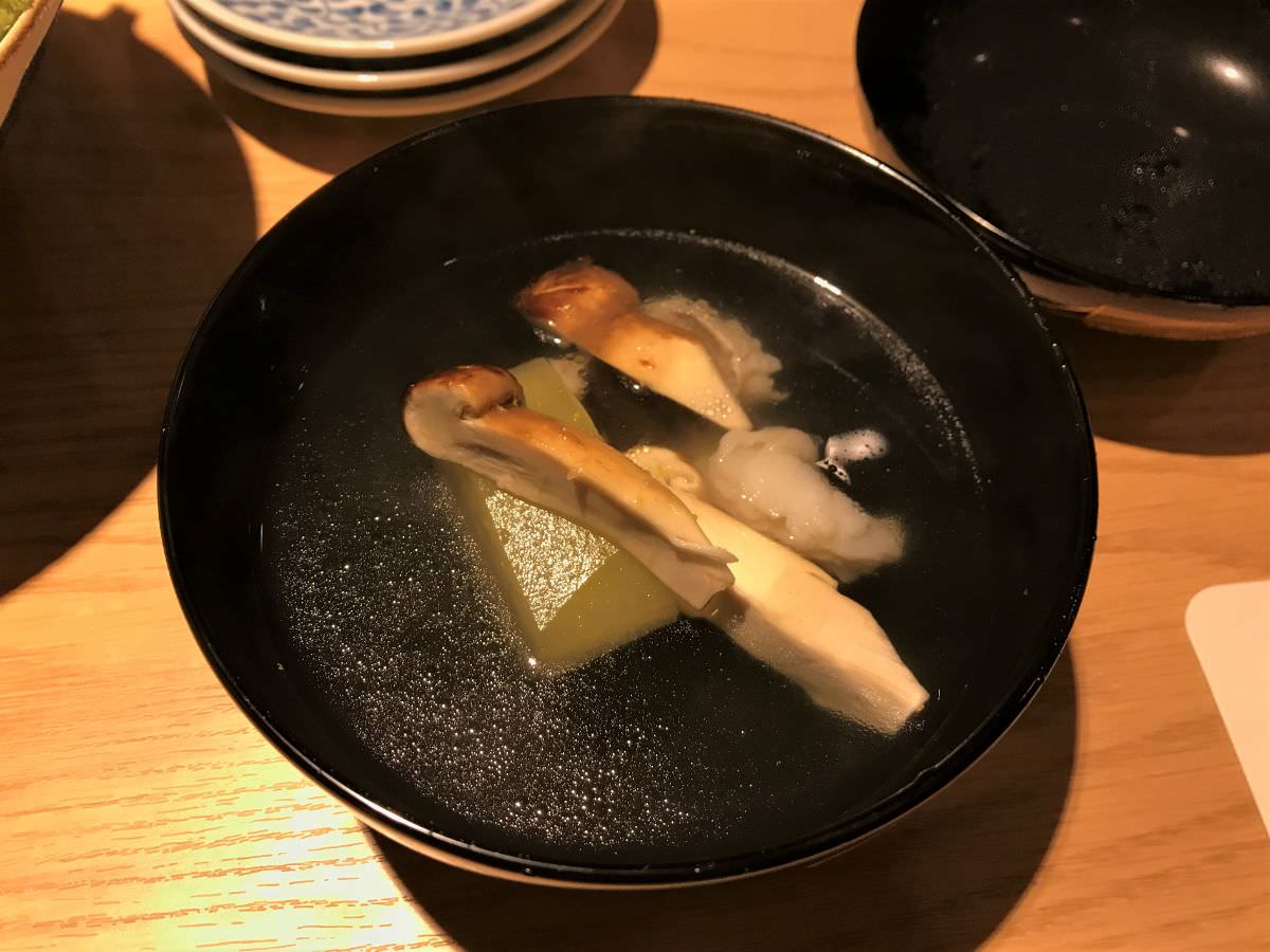 社員：東京 西荻窪 割烹熊谷 松茸と鱧の椀