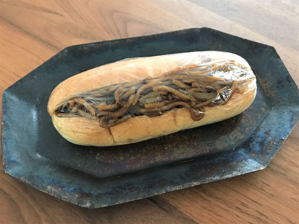 写真：福岡糸島 梅ヶ枝製パン所 焼きそばパン