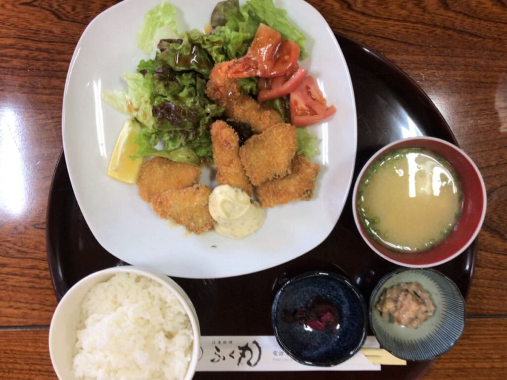 写真：福岡糸島　ふく丸　ミックスフライ定食