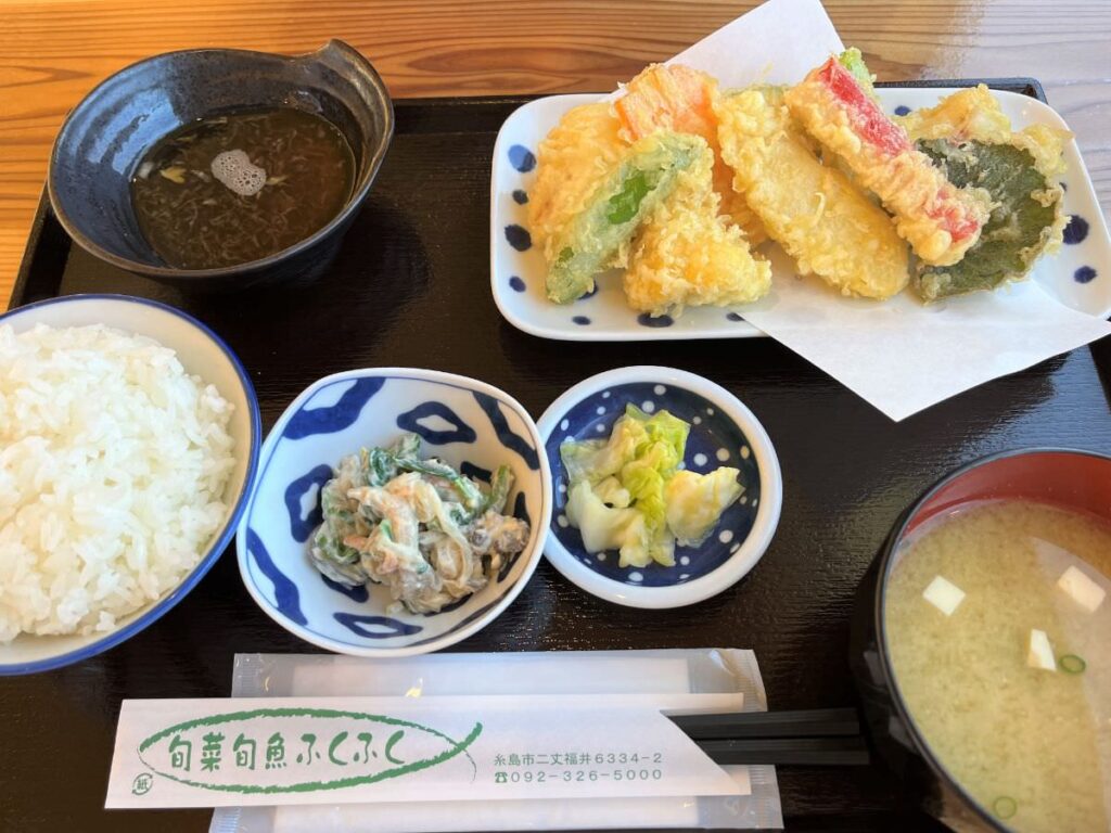 写真：福岡糸島 福ふくの里 のレストラン「旬菜旬魚 ふくふく」天ぷら定食