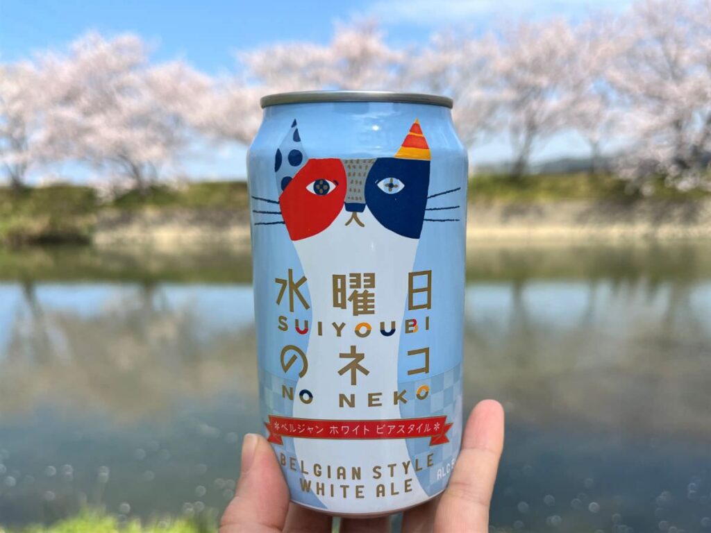 写真：福岡糸島 お花見にビール