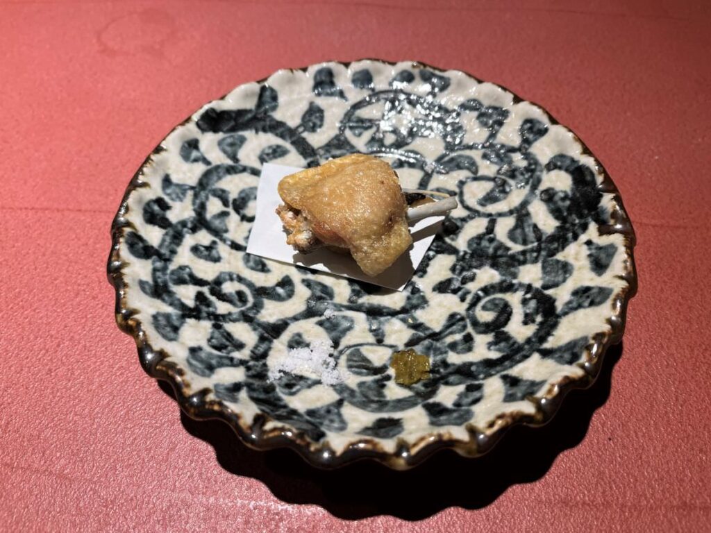 写真：福岡西中洲 食堂ぎんみ ランチの揚げ物、鶏肉一夜干し