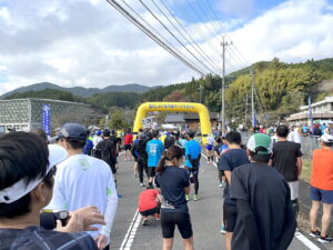 写真：富士しゃくなげ湖ハーフマラソン