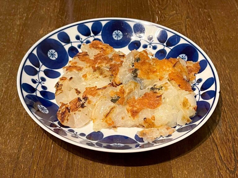 写真：新玉ねぎと海苔のチーズ入りチヂミ