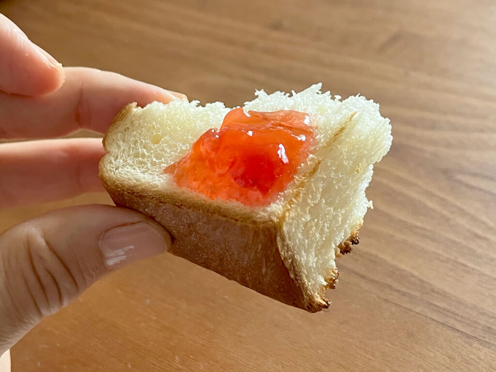 写真：すもものジャム、試食