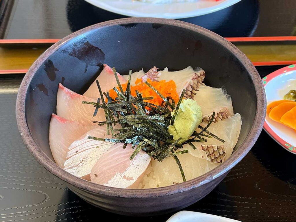 写真：福岡 宗像 おふくろ食堂はまゆうの海鮮丼