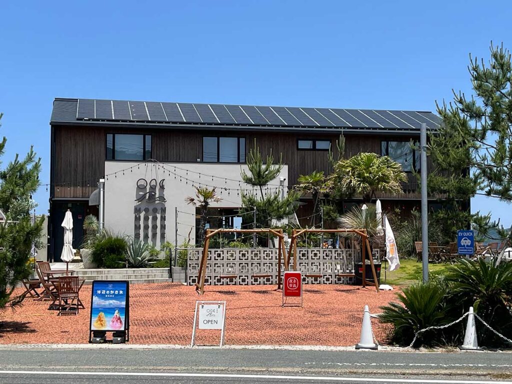 写真:福岡糸島 MOONMOONMOON CAFE