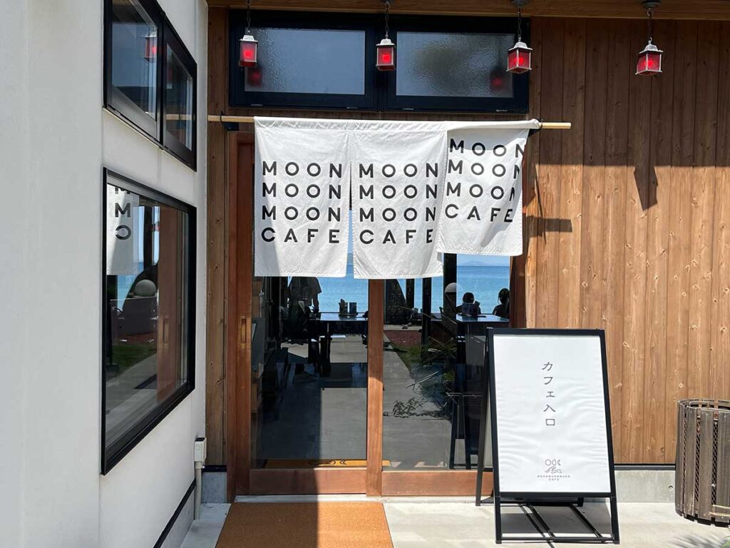 写真:福岡糸島 MOONMOONMOON CAFE
