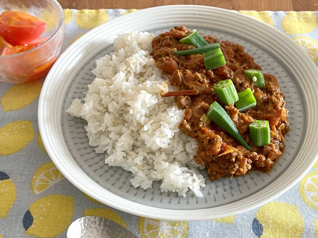 写真:トマトカレー