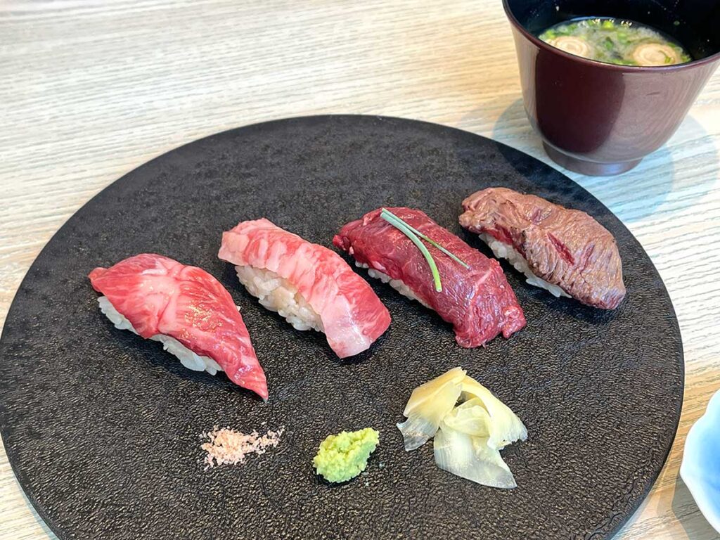 写真：熊本 菅乃屋 馬肉ランチ
