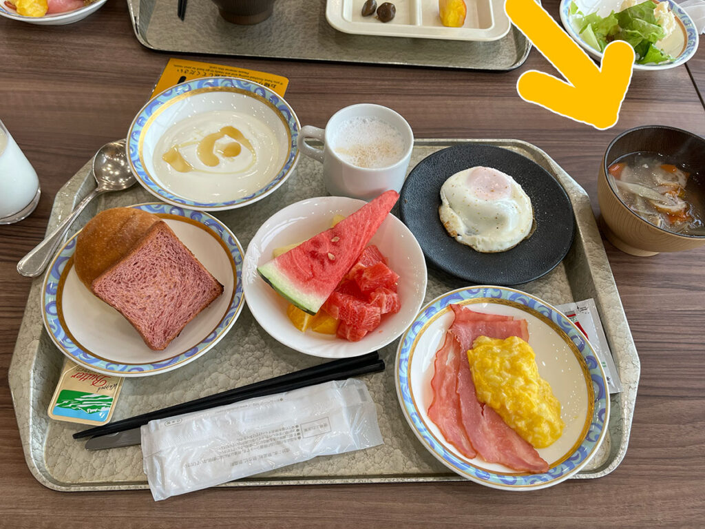 写真：ホテルの朝食バイキング
