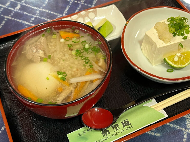 写真：徳島 茶里庵 そばごめ雑炊セット