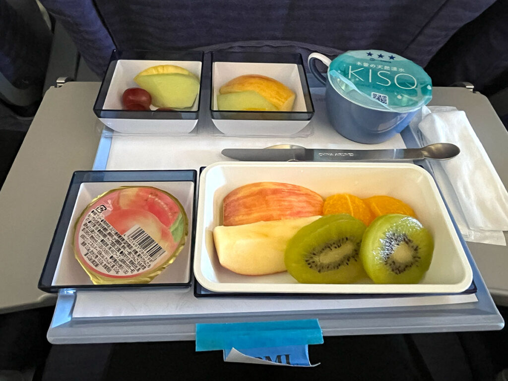 写真：チャイナエアラインのフルーツミール